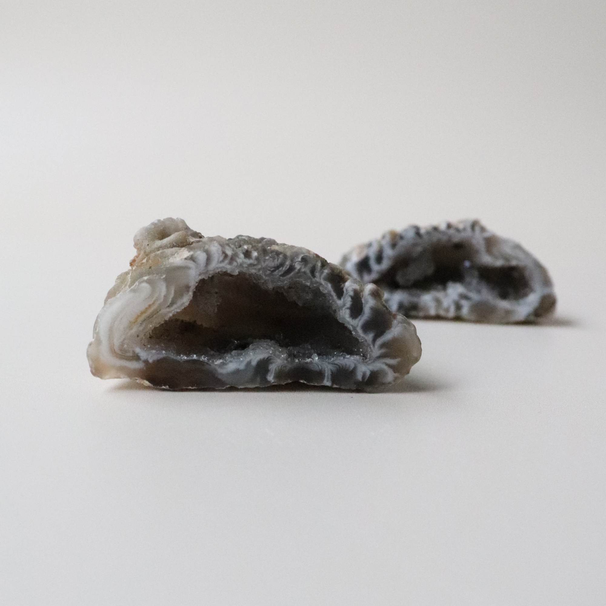 Agate Geode (65g) - Balance &amp; Stability