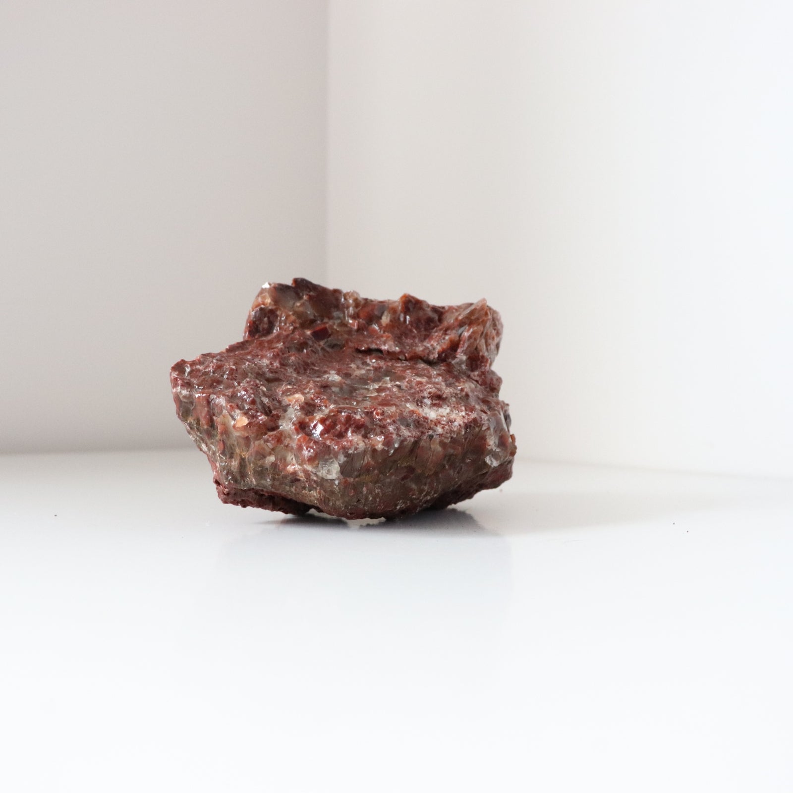 Red Calcite (637g) - Energy &amp; Vitality