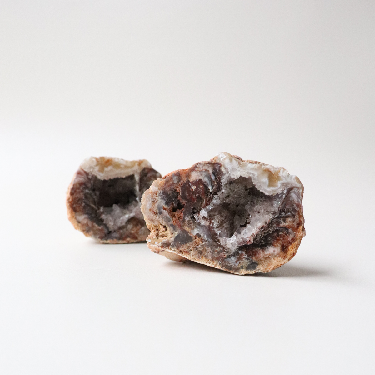 Agate Geode 170g - Balance &amp; Stability