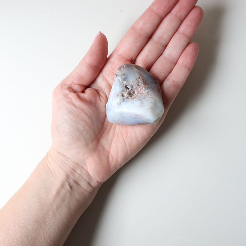 Agate Medium Polished Stone 97g