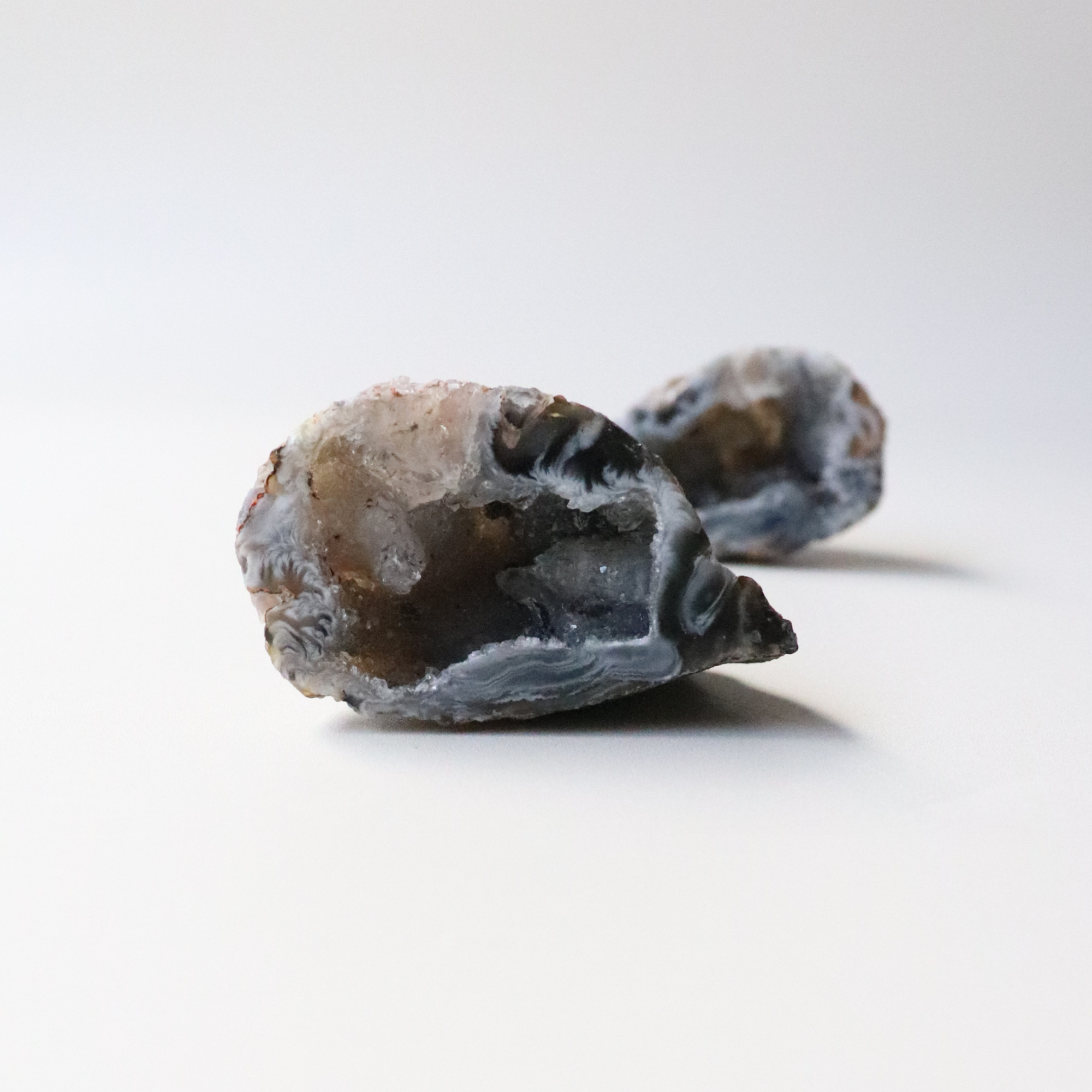 Agate Geode (65g) - Balance &amp; Stability