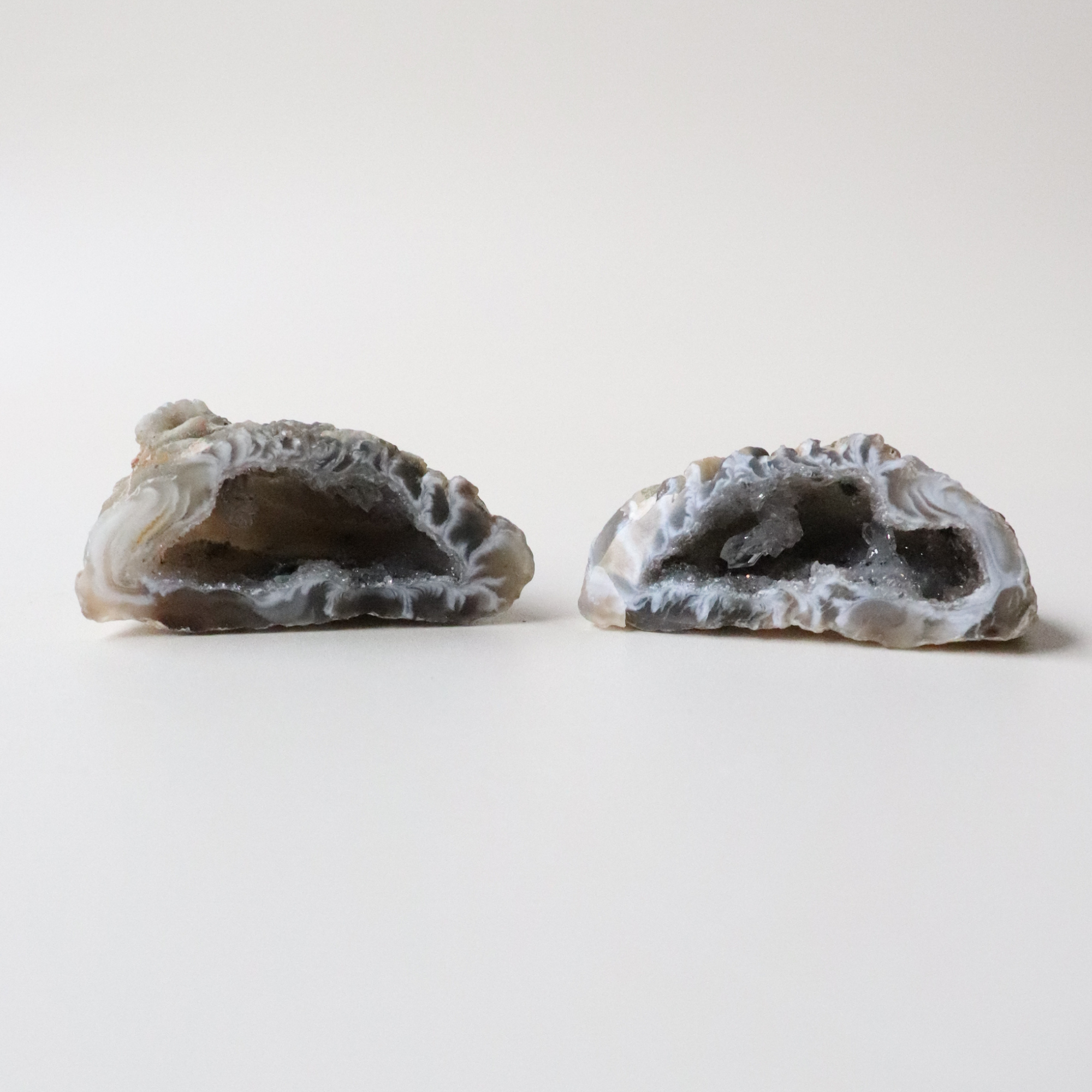 Agate Geode (65g) - Balance &amp; Stability