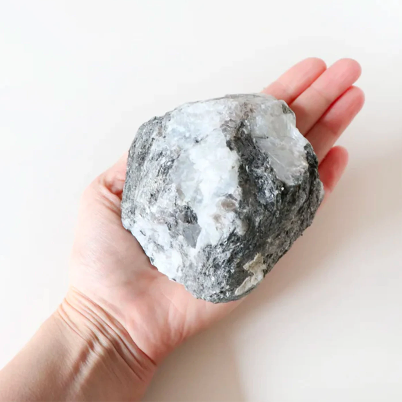 Rainbow Moonstone (715g)